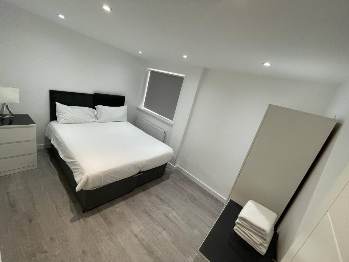 London Dagenham Apartments מראה חיצוני תמונה