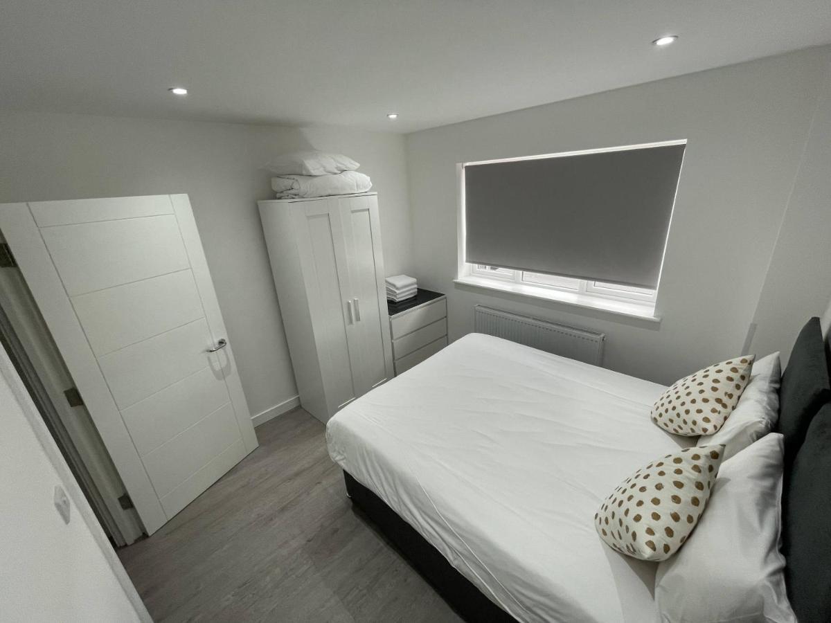 London Dagenham Apartments מראה חיצוני תמונה